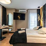 Zlota & - 500m Od Krupowek Lägenhetshotell