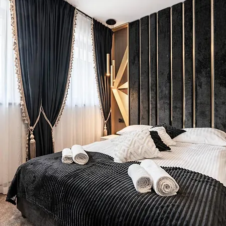 Zlota & - 500m Od Krupowek מלון דירות 4*