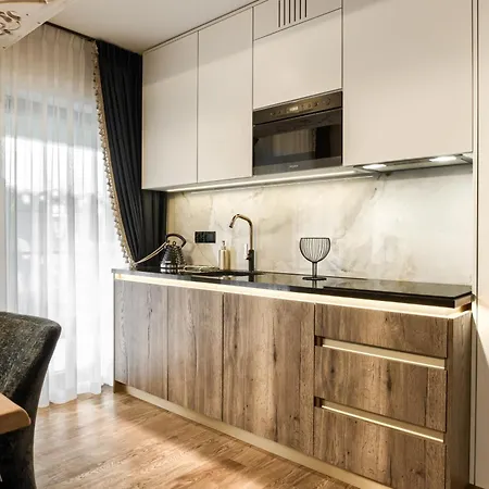 מלון דירות Zlota & - 500m Od Krupowek זקופאנה