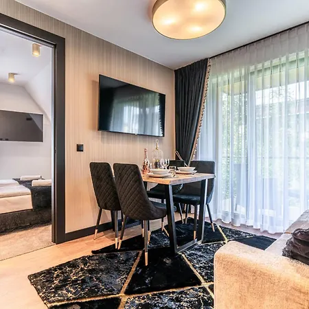 Zlota & - 500m Od Krupowek Aparthotel *
