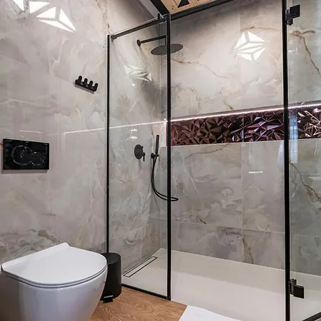 Zlota & - 500m Od Krupowek זקופאנה