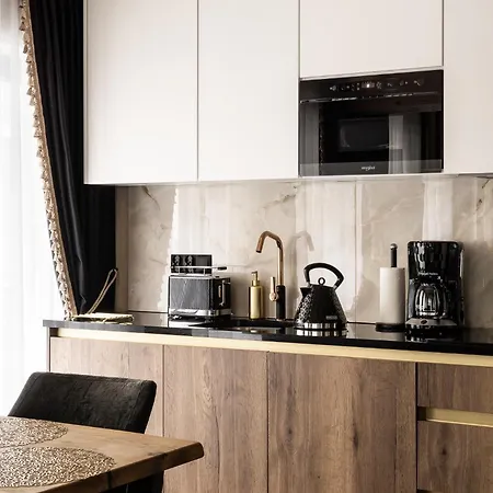 מלון דירות Zlota & - 500m Od Krupowek זקופאנה