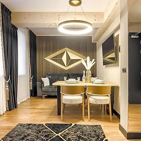 Aparthotel Zlota & - 500m Od Krupowek 4*